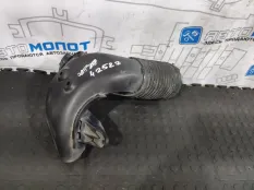 Воздухозаборник Ford Kuga CBV HYDB B5254T6 2010