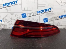 Фонарь задний правый Jaguar XE R-Dynamic X760