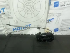 Замок двери передней левой Volkswagen Tiguan 5N1