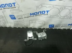Петли дверные задние правые Renault Koleos HY0