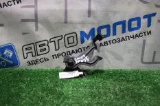 Фиксатор капота Volvo V70 III BW