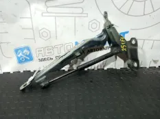 Петля капота Volvo XC60 DZ31
