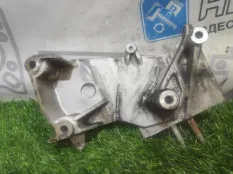 Кронштейн двигателя Hyundai Tucson JM D4EA 2008