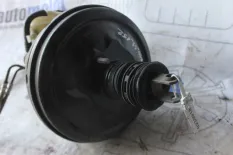 Усилитель тормозов вакуумный Mercedes-Benz