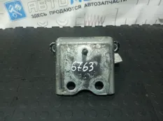 Петля двери багажника верхняя Renault Koleos HY0