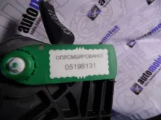 Педаль газа JEEP Grand Cherokee WK EXL 642.980