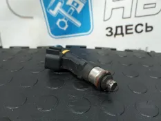Форсунка топливная Mazda 3 BKEP LF-VE
