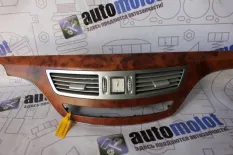 Накладка торпеды Mercedes-Benz S-Class W221