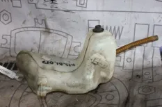 Бачок стеклоомывателя Mercedes-Benz E-Class S211