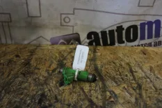 Форсунка топливная Infiniti М35 S51 VQ35HR