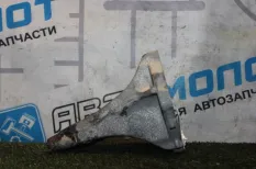 Кронштейн двигателя левый Jaguar F-pace X761 306DT