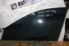 Стекло двери передней левой Hyundai Grandeur IV TG