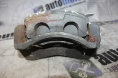 Суппорт передний правый Chevrolet Captiva C100