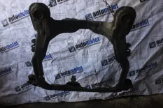 Подрамник передний Chevrolet Cruze J300
