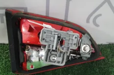Фонарь задний внутренний правый Audi A4 IV 8K2