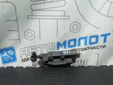 Форсунка омывателя фары Audi A8 II 4E2