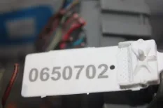 Блок предохранителей Chevrolet Aveo T250 B12D1