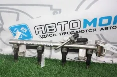 Топливная рампа Audi A4 III 4F2