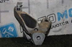 Кронштейн двигателя Audi A4 IV 8K2 CDH