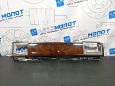 Накладка торпеды Audi A8 II 4E2