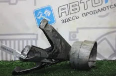 Кронштейн опоры двигателя Audi A4 III 8EC