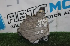 Насос вакуумный Audi A4 IV 4F2 BDX