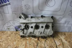 Клапанная крышка Audi A4 CALA