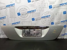 Накладка крышки багажника Mercedes-Benz E-Class