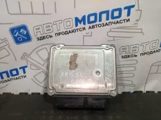Блок управления двигателем Volkswagen Golf VI 517