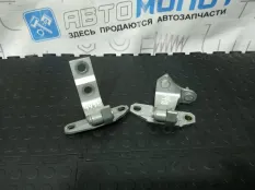 Петли дверные Infiniti G35 V36