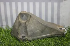 Кронштейн ТНВД BMW 1-Series E81 E82 E87 E88