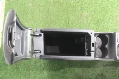 Подлокотник Renault Koleos HY0
