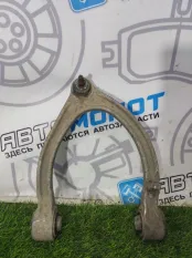 Рычаг передний правый верхний Mercedes-Benz