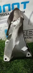 Кронштейн двигателя правый правый BMW 1-Series