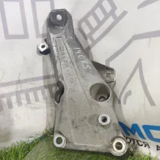 Кронштейн двигателя левый BMW 1-Series 3-Series X3