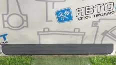 Накладка порога (внутренняя) передняя правая Mazda