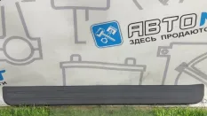 Накладка порога (внутренняя) передняя левая Mazda
