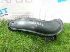 Патрубок воздушного фильтра Volvo V40 MV B4164T