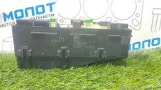 Блок предохранителей под капот Volvo S40 B5254T