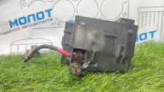 Блок предохранителей под капот Volvo S40 B5254T