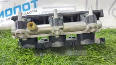 Топливная рампа Audi A4 4 A6 3 4F2 4F5 C6 8K2 8K5