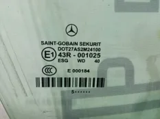 Стекло двери передней правой Mercedes-Benz E-Class
