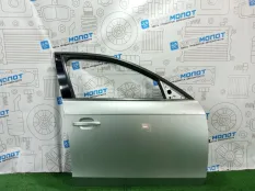 Дверь передняя правая Audi A4 B8 CDH