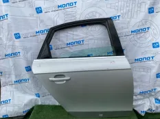 Дверь задняя правая Audi A4 B8 CDN