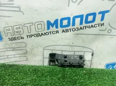 Направляющая бампера задняя правая Audi A6 C7 CHV