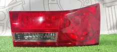 Фонарь задний внутренний правый Honda Accord 8