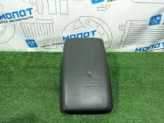 Подлокотник Audi A6 Avant C7 CHV