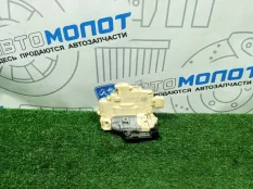 Замок двери передней правой Volkswagen Passat B6