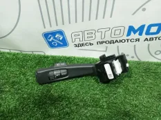 Переключатель поворотов подрулевой Volvo XC60