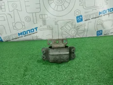 Подушка двигателя Audi A3 8PA CDA